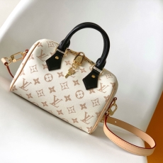 LV Speedy Bags